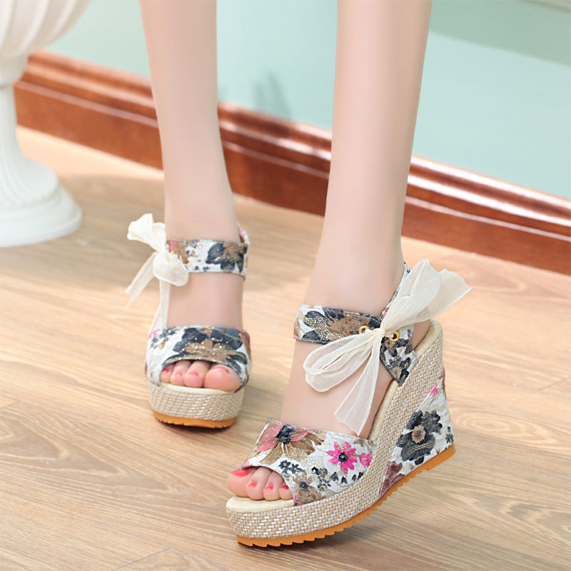 Wedge Heel Lace Shoes